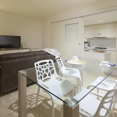 Bravissimo Cort Reial-3a Apartamento